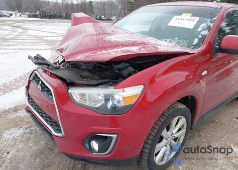 2014 Mitsubishi Outlander Sport Es z USA, uszkodzony, nr VIN 4A4AR3AU0EE014934